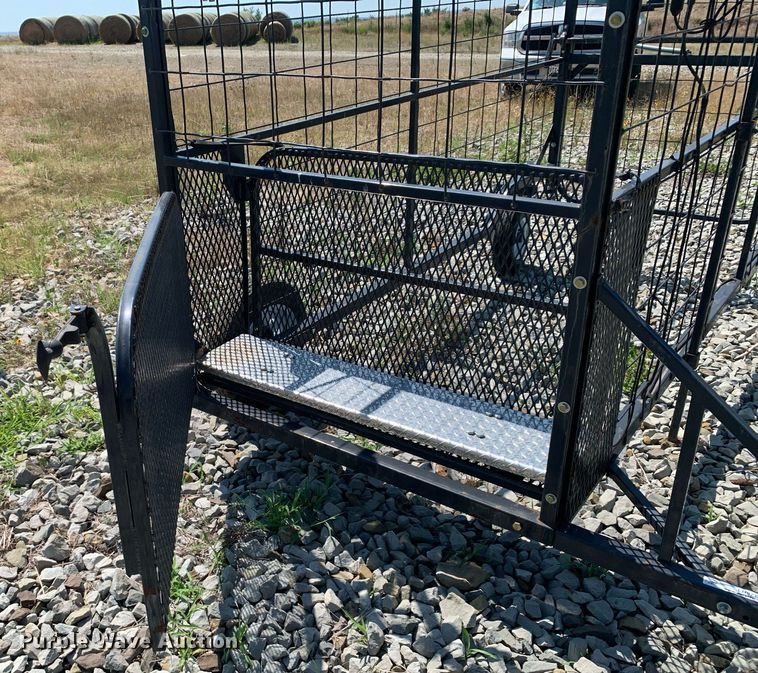 image for item LH9716 Safety Zone  calf catcher