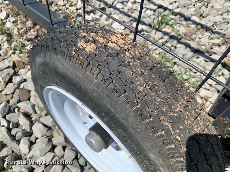 image for item LH9716 Safety Zone  calf catcher