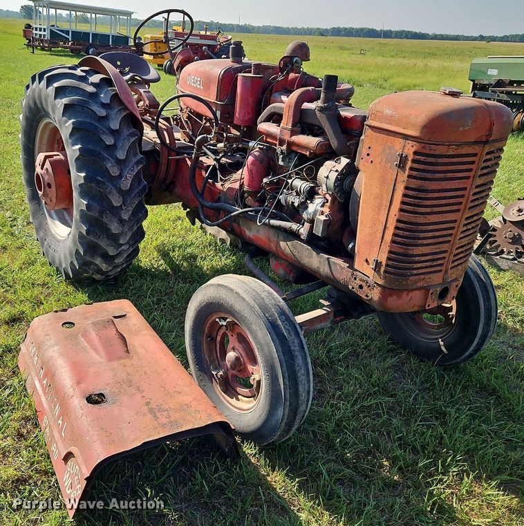 image for item LL9249 International Super WD-6  tractor