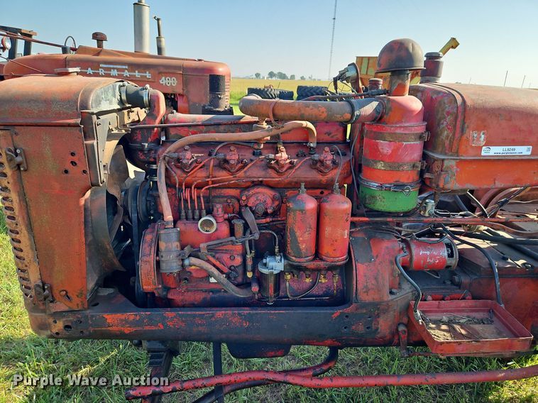 image for item LL9249 International Super WD-6  tractor