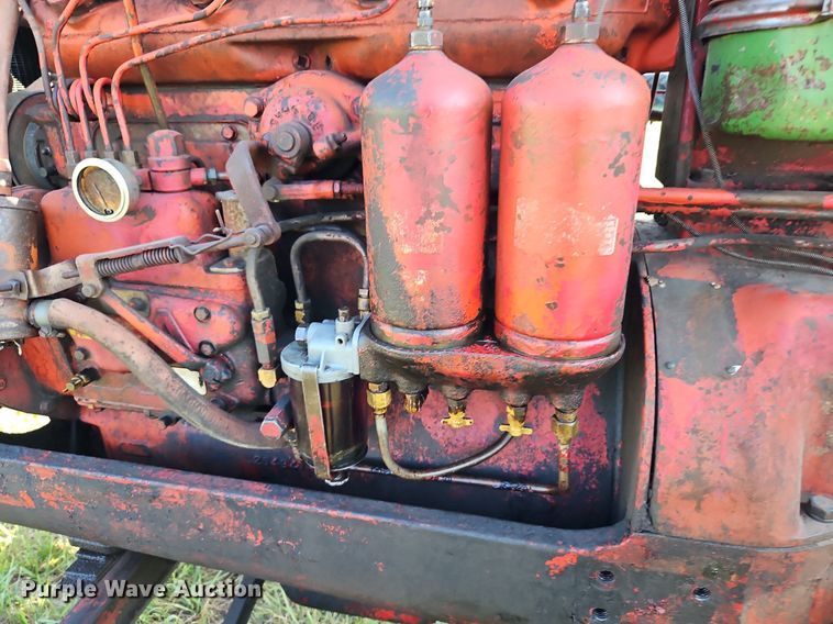 image for item LL9249 International Super WD-6  tractor