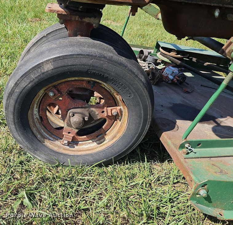 image for item LL9250 1941 Farmall B  tractor