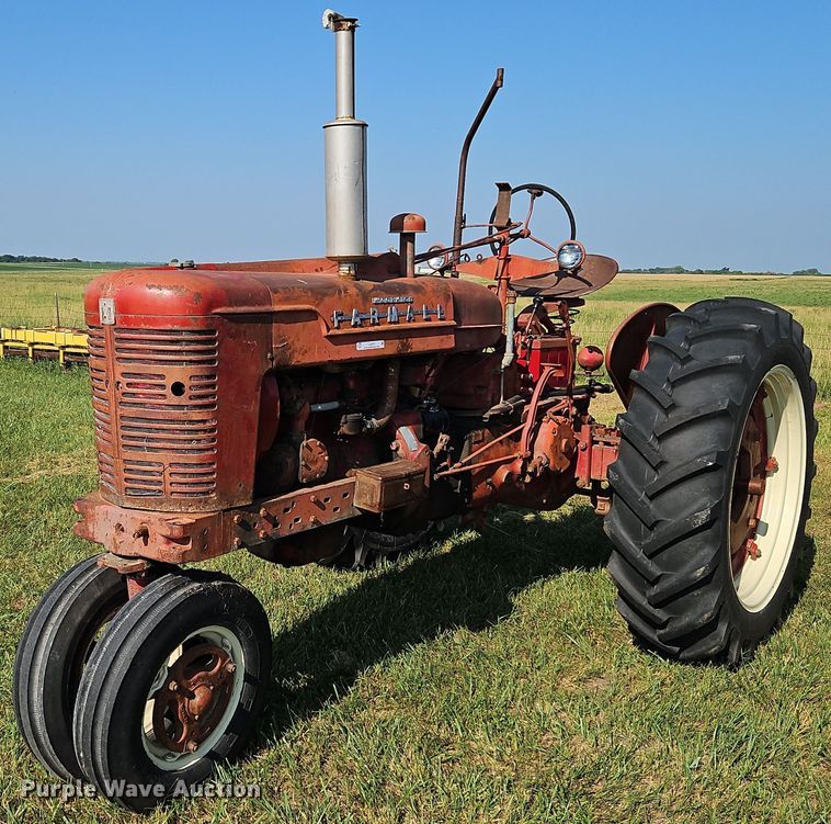 image for item LL9251 Farmall Super M-TA  tractor
