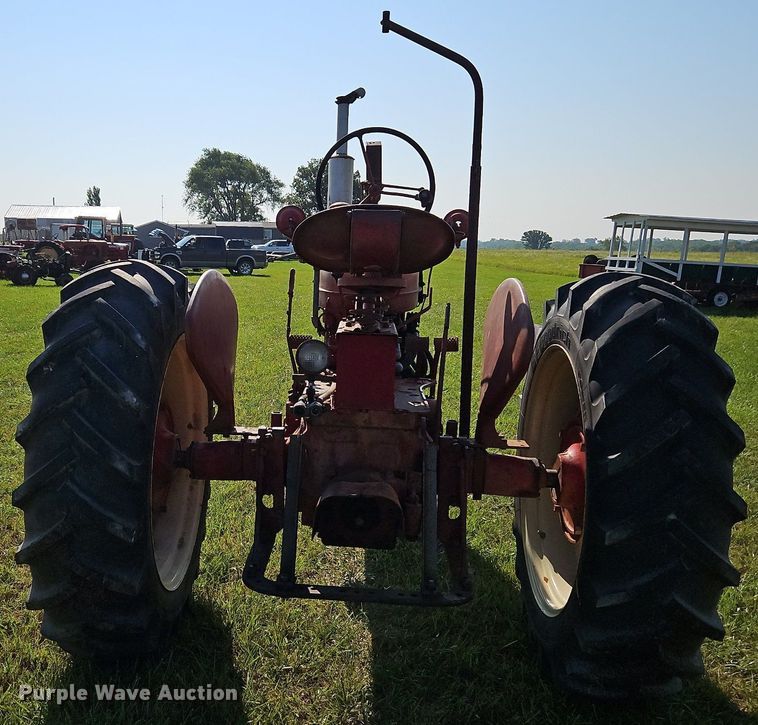 image for item LL9251 Farmall Super M-TA  tractor