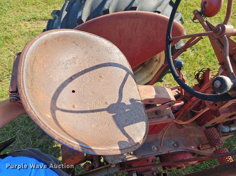 image for item LL9251 Farmall Super M-TA  tractor