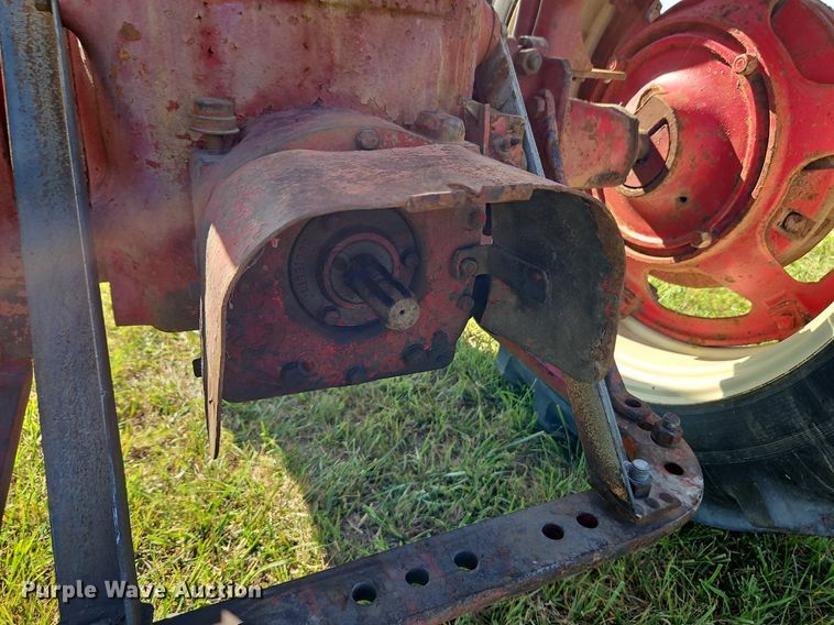 image for item LL9251 Farmall Super M-TA  tractor