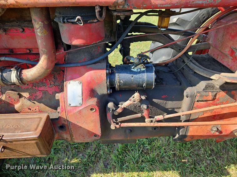 image for item LL9251 Farmall Super M-TA  tractor