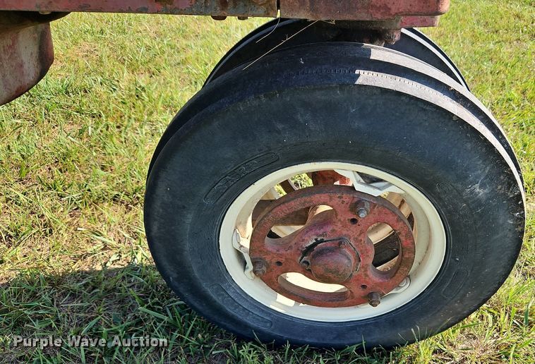 image for item LL9251 Farmall Super M-TA  tractor