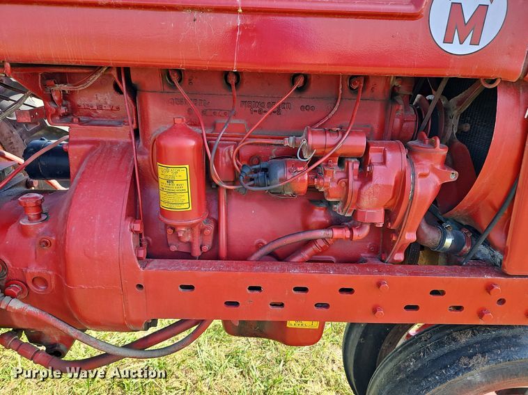 image for item LL9252 1953 Farmall Super M  tractor