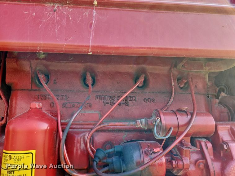 image for item LL9252 1953 Farmall Super M  tractor