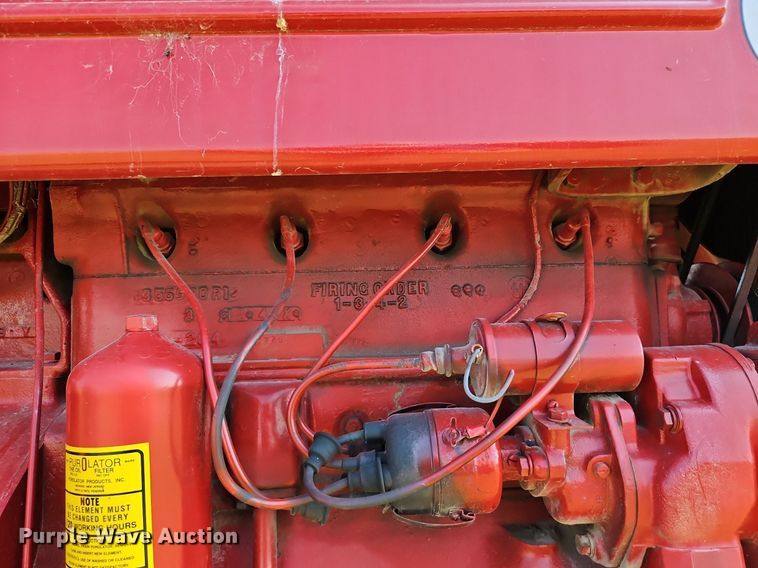 image for item LL9252 1953 Farmall Super M  tractor