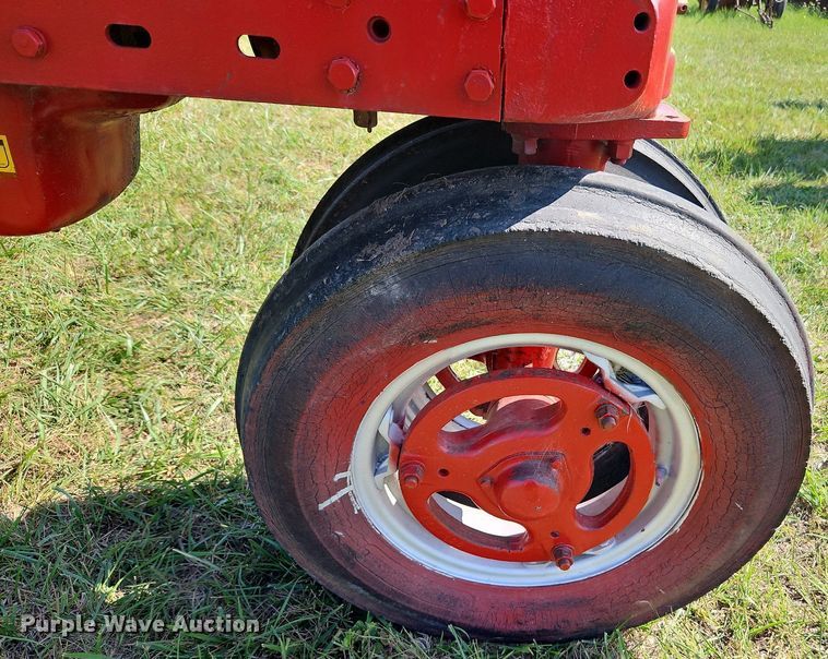 image for item LL9252 1953 Farmall Super M  tractor