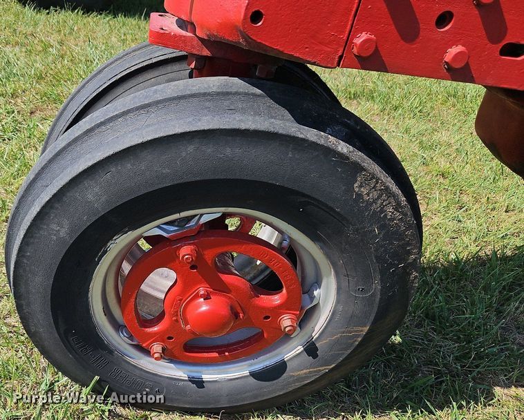 image for item LL9252 1953 Farmall Super M  tractor