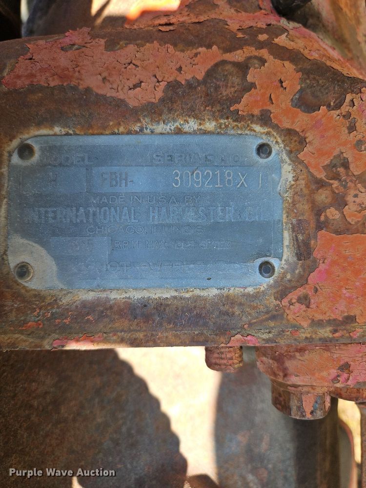 image for item LL9254 1940 Farmall H  tractor