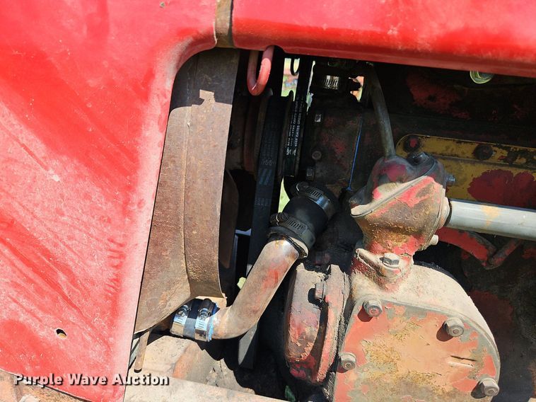 image for item LL9255 1953 Farmall Super H  tractor