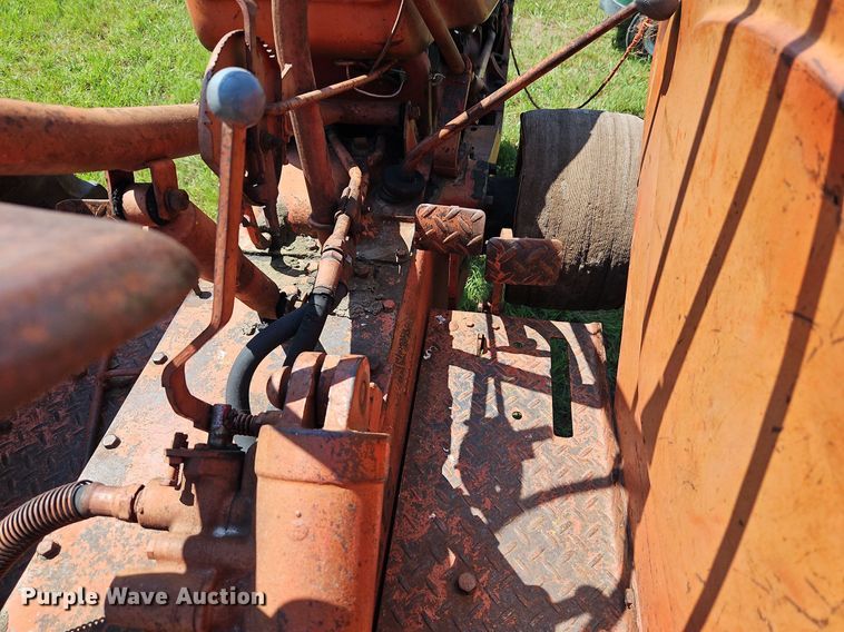 image for item LL9257 Massey-Harris 44  tractor