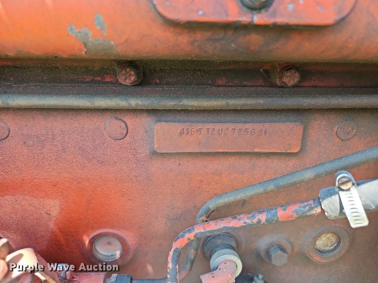 image for item LL9258 1978 International 1586  tractor