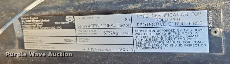 image for item LL9260 1990 Case IH 685  tractor