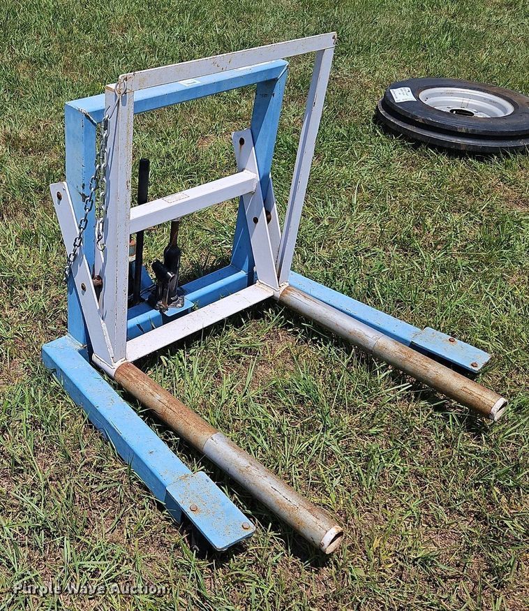 image for item LL9261 Owatonna Tool Co. 1770-A  dual tire lift