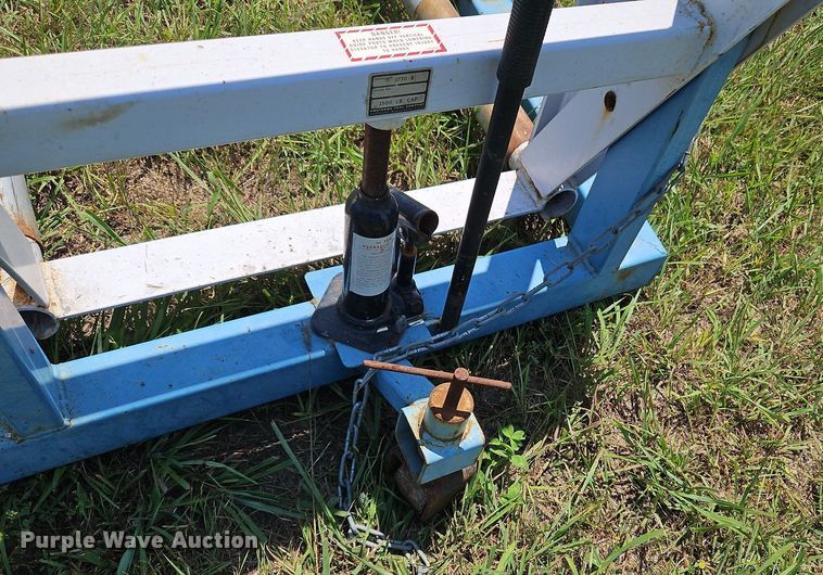 image for item LL9261 Owatonna Tool Co. 1770-A  dual tire lift