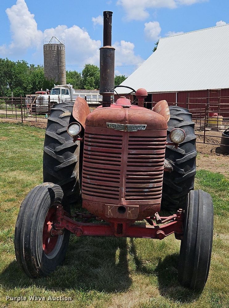 image for item LL9268 McCormick WD-9  tractor