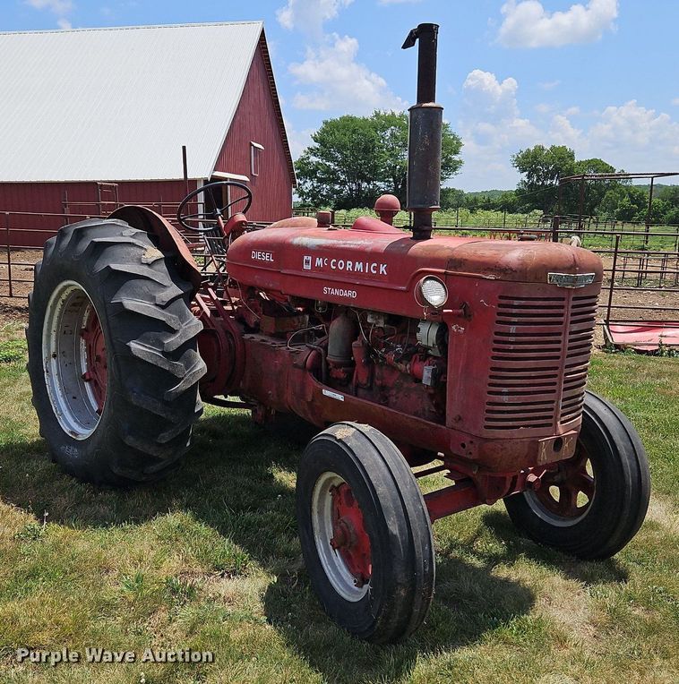 image for item LL9268 McCormick WD-9  tractor