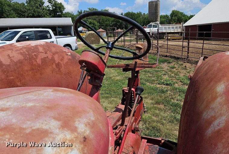 image for item LL9268 McCormick WD-9  tractor