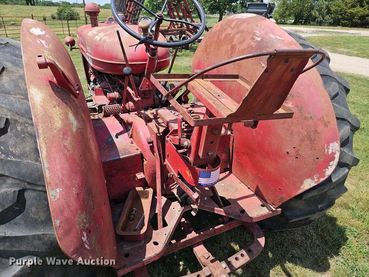 image for item LL9268 McCormick WD-9  tractor