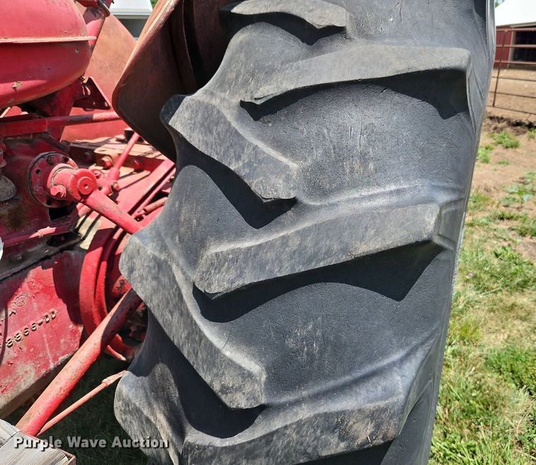 image for item LL9268 McCormick WD-9  tractor