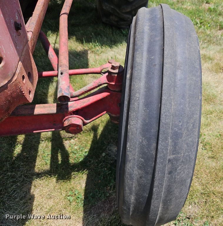 image for item LL9268 McCormick WD-9  tractor