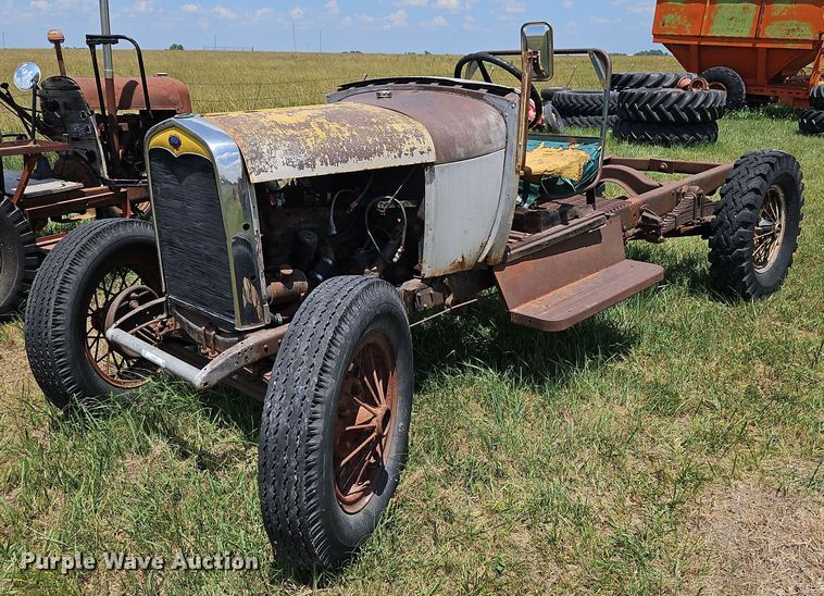 image for item LL9271 Shop built  tractor