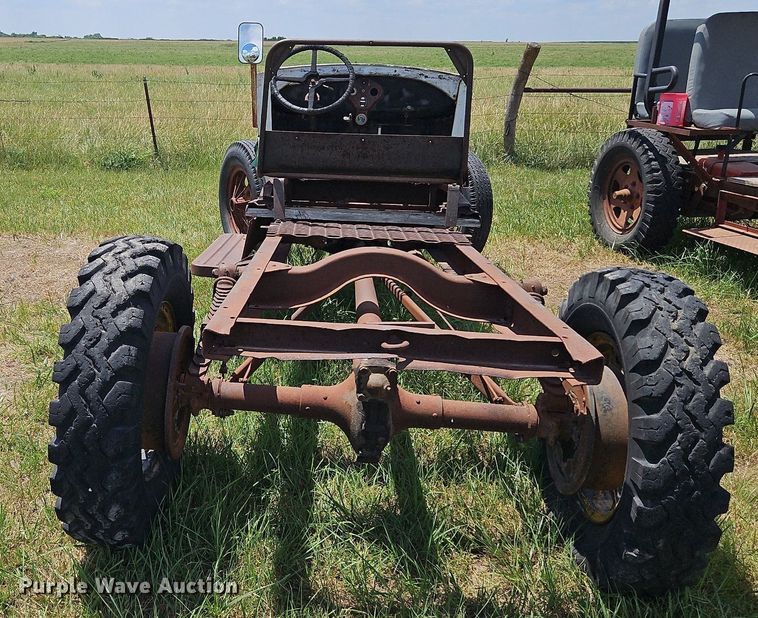 image for item LL9271 Shop built  tractor
