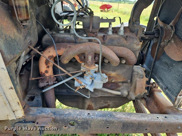 image for item LL9271 Shop built  tractor