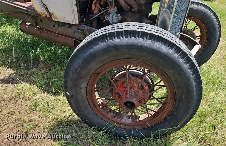image for item LL9271 Shop built  tractor