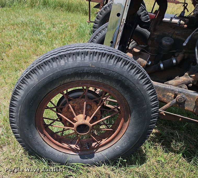 image for item LL9271 Shop built  tractor