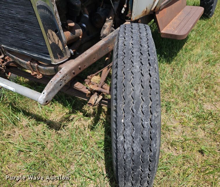 image for item LL9271 Shop built  tractor