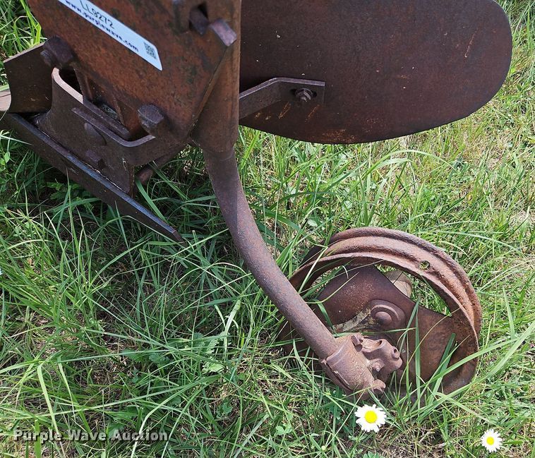 image for item LL9272 Two bottom plow