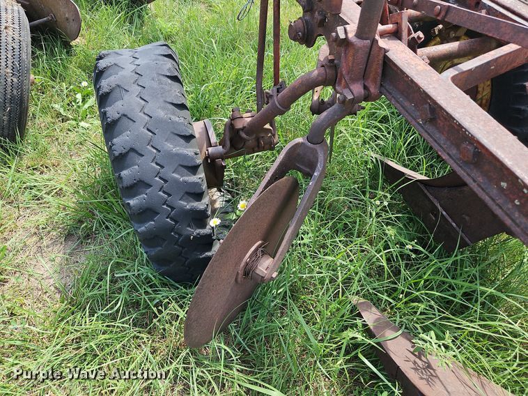 image for item LL9272 Two bottom plow