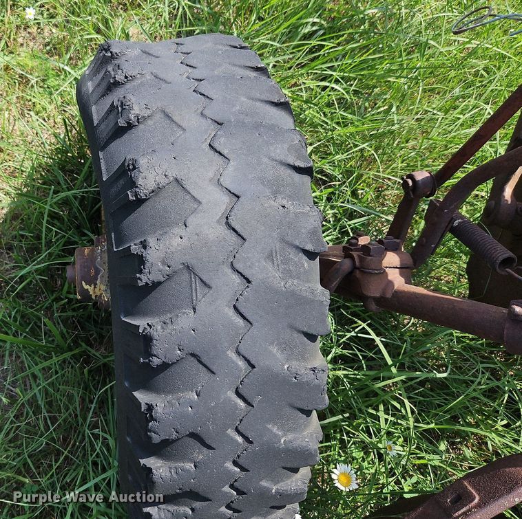 image for item LL9272 Two bottom plow