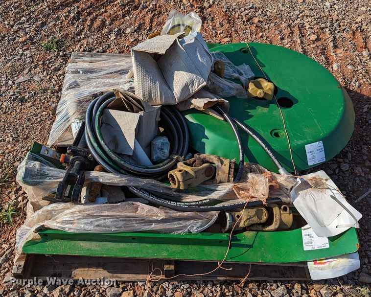 image for item LM9832 John Deere  rotary mower parts