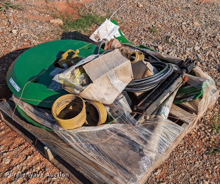 image for item LM9832 John Deere  rotary mower parts