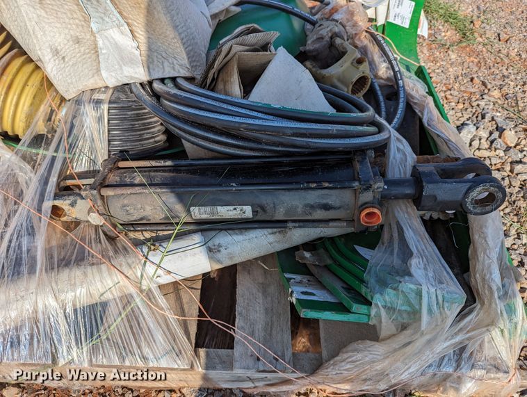 image for item LM9832 John Deere  rotary mower parts