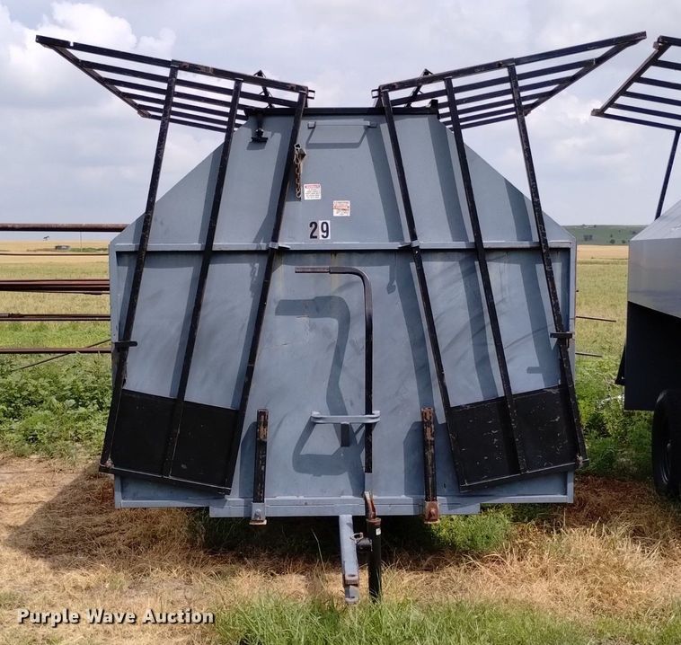 image for item LP9639 L-H  creep feeder