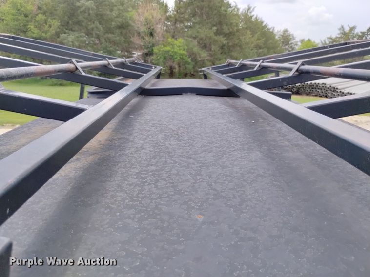 image for item LP9639 L-H  creep feeder