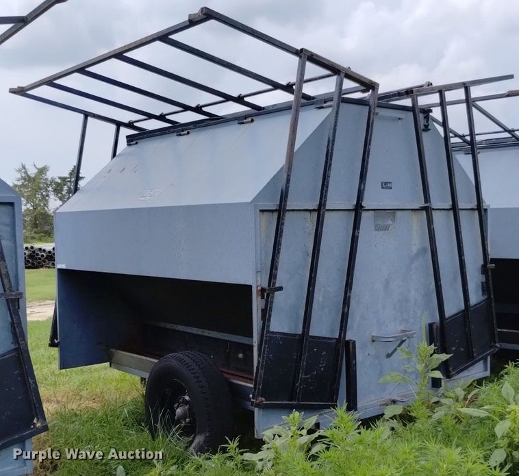 image for item LP9640 L-H  creep feeder