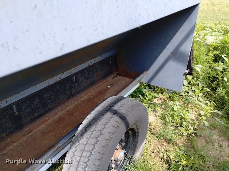 image for item LP9640 L-H  creep feeder