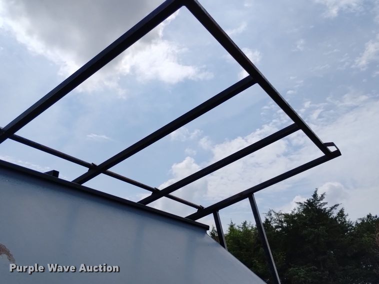 image for item LP9641 L-H  creep feeder