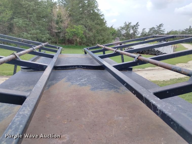 image for item LP9641 L-H  creep feeder