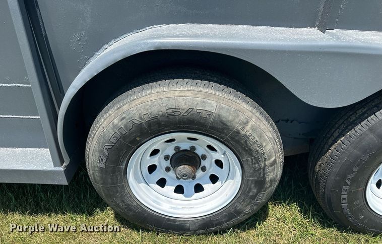 image for item LP9988 1987 Ponderousa  livestock trailer