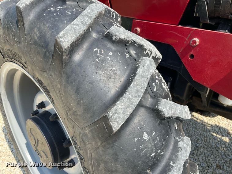 image for item LS9301 1994 Case IH 595  MFWD tractor